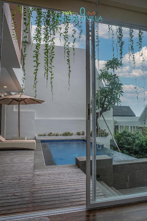 Melase 9 Villa, Senggigi Mataram Exteriör bild